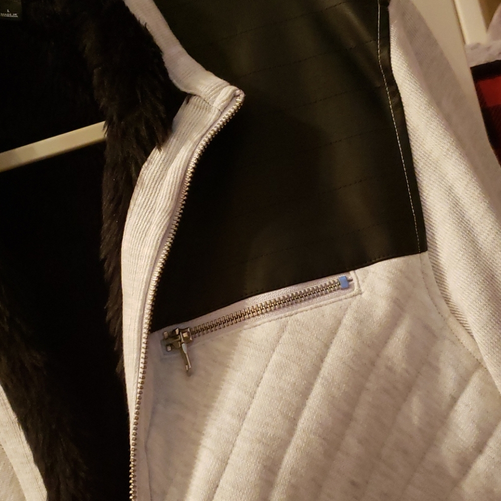 Jacket - Picture 5 of 6